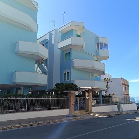 B&B Delfis II กัลลีโปลี ภายนอก รูปภาพ