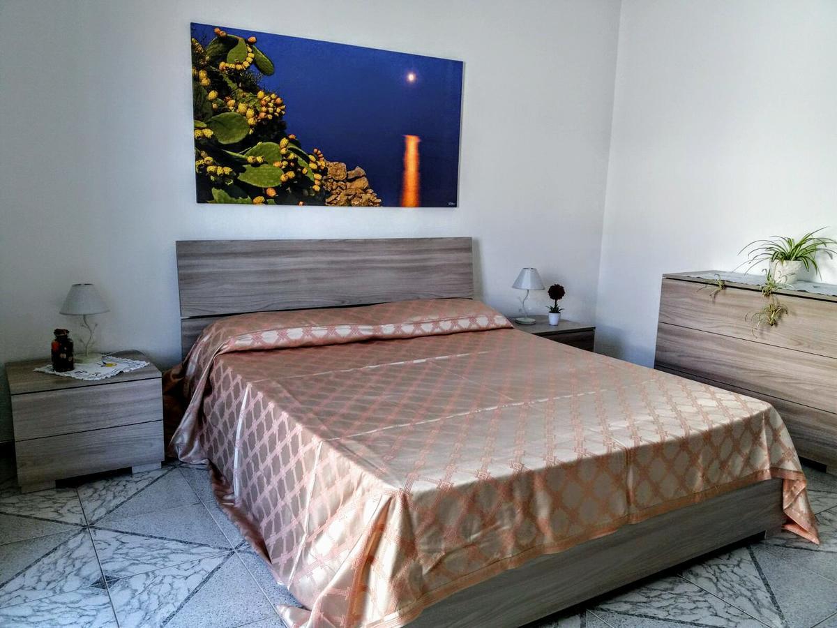 B&B Delfis II กัลลีโปลี ภายนอก รูปภาพ